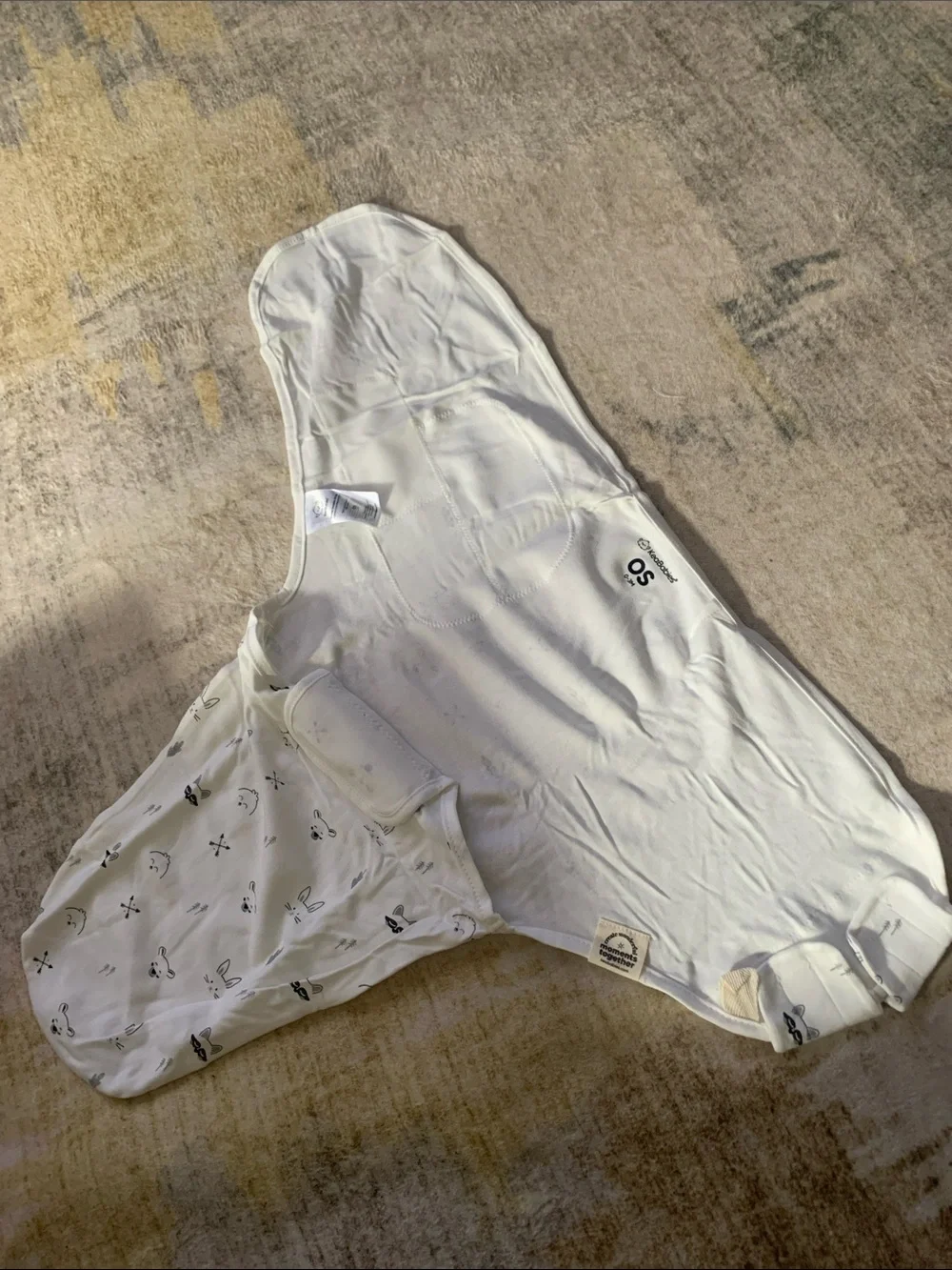 NIB KeaBabies Soothe Swaddle Wraps - White & Gray Set 3pk
